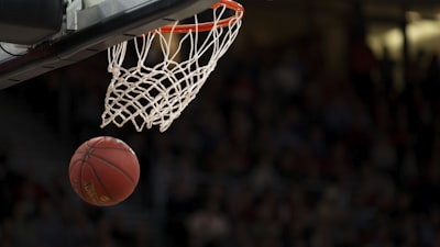 篮球赛事精彩扣篮与三分球集锦 - NBA全明星周末