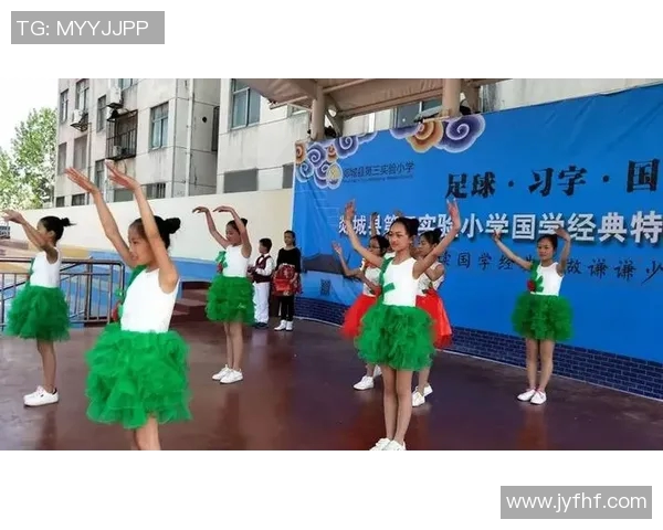 刘娜畅谈足球生涯背后的故事与成长历程